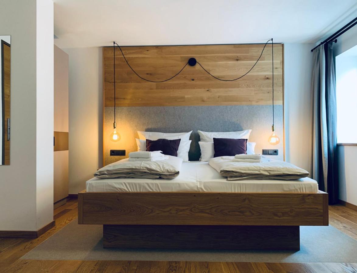 Stadthotel Kachelofen Krumbach Ngoại thất bức ảnh