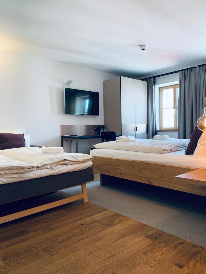 Stadthotel Kachelofen Krumbach Ngoại thất bức ảnh