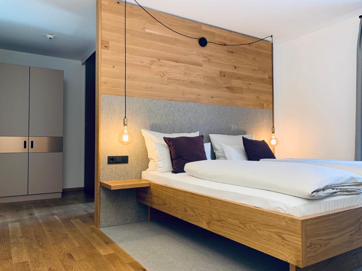 Stadthotel Kachelofen Krumbach Ngoại thất bức ảnh