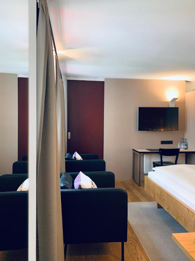 Stadthotel Kachelofen Krumbach Ngoại thất bức ảnh