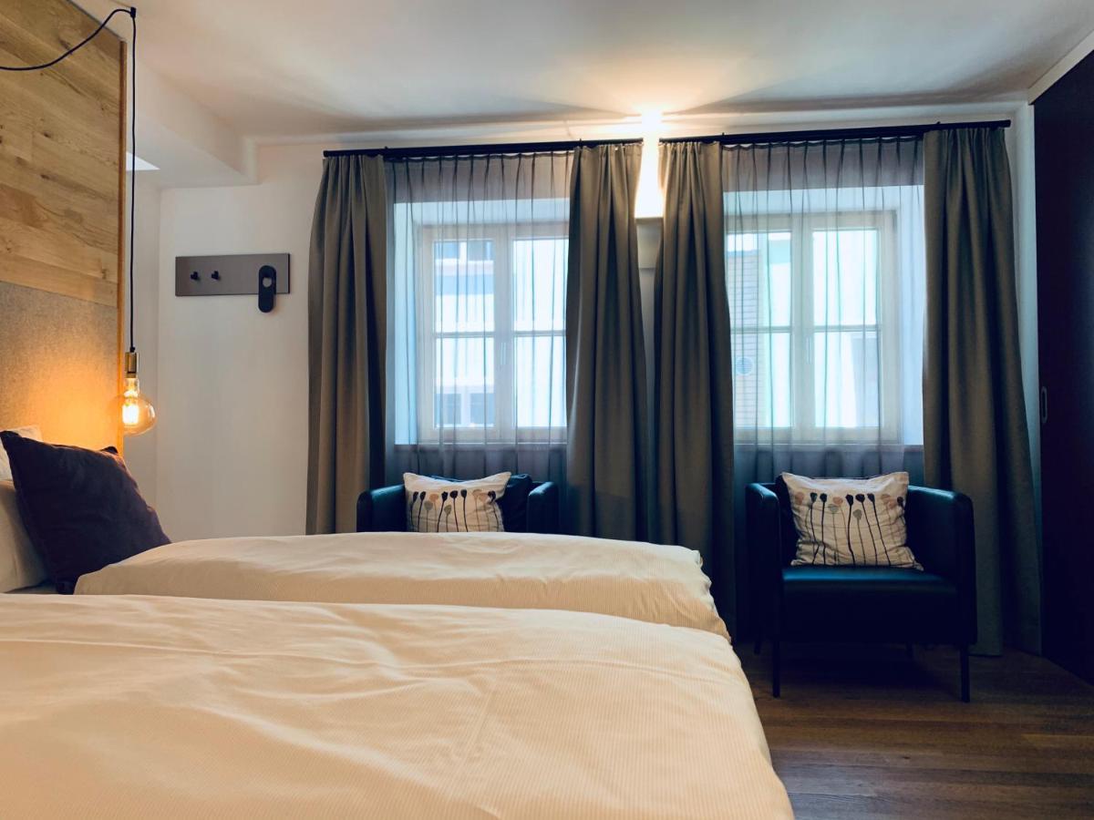 Stadthotel Kachelofen Krumbach Ngoại thất bức ảnh