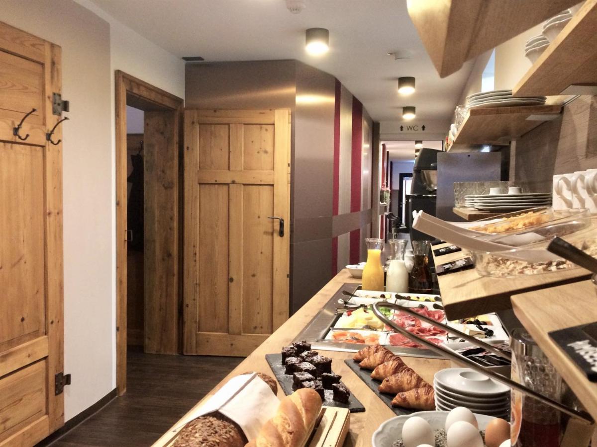 Stadthotel Kachelofen Krumbach Ngoại thất bức ảnh