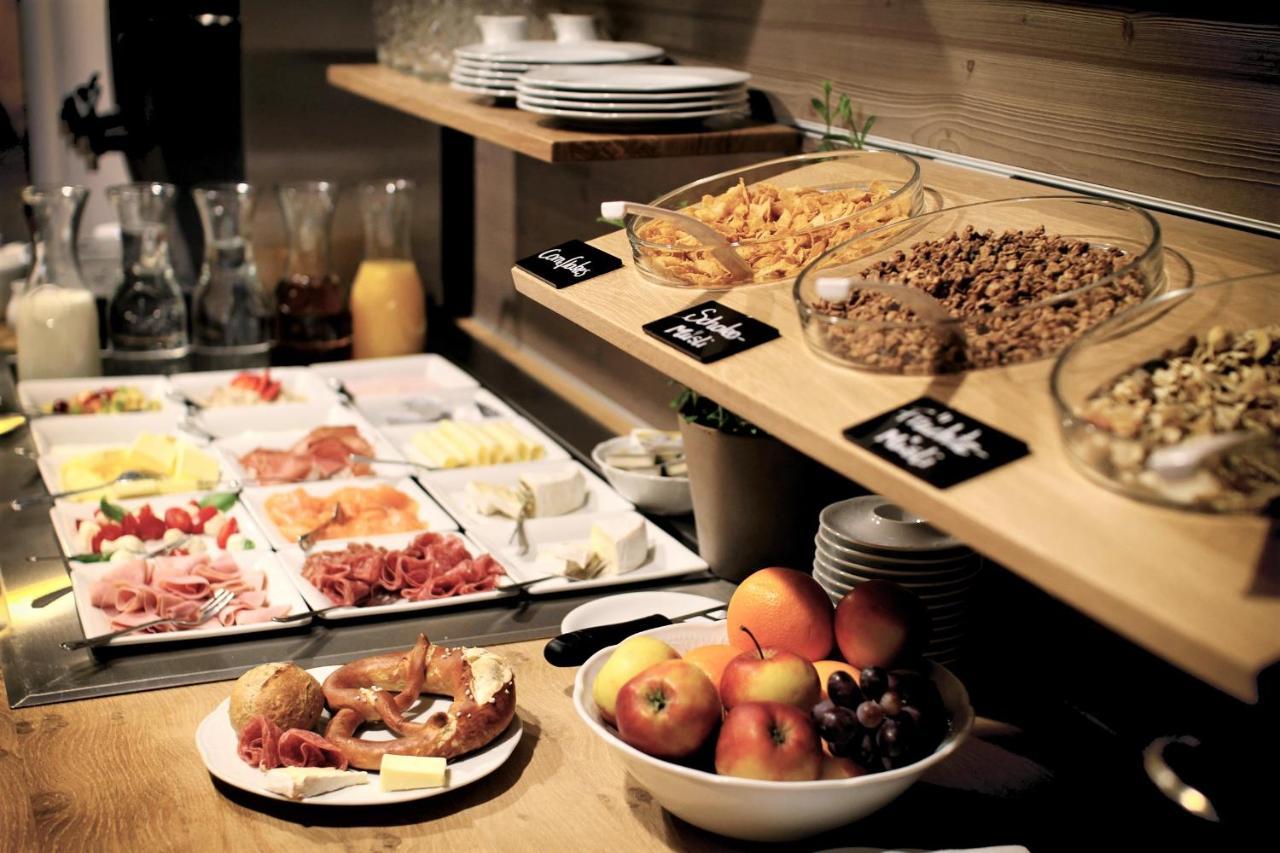 Stadthotel Kachelofen Krumbach Ngoại thất bức ảnh