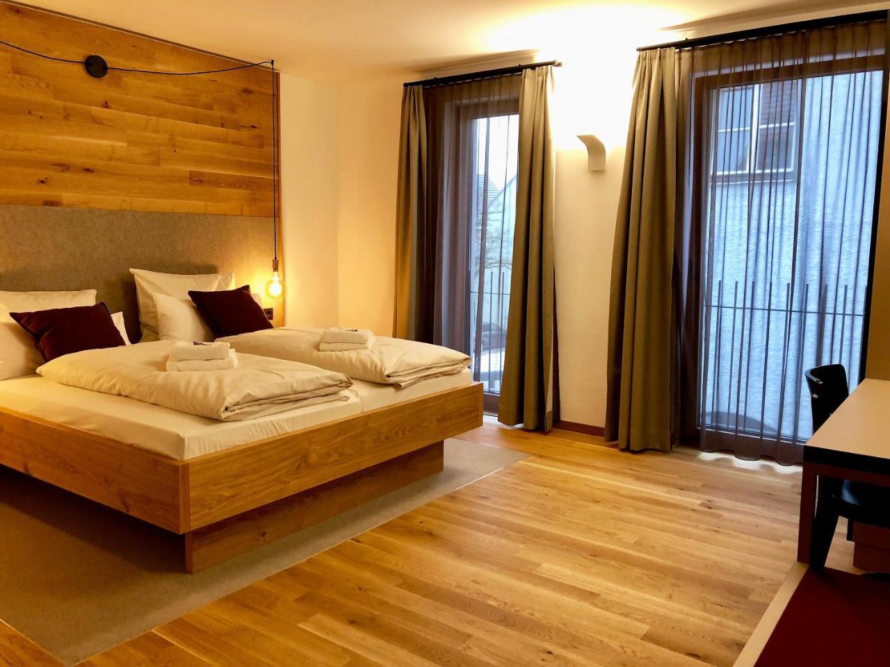 Stadthotel Kachelofen Krumbach Ngoại thất bức ảnh